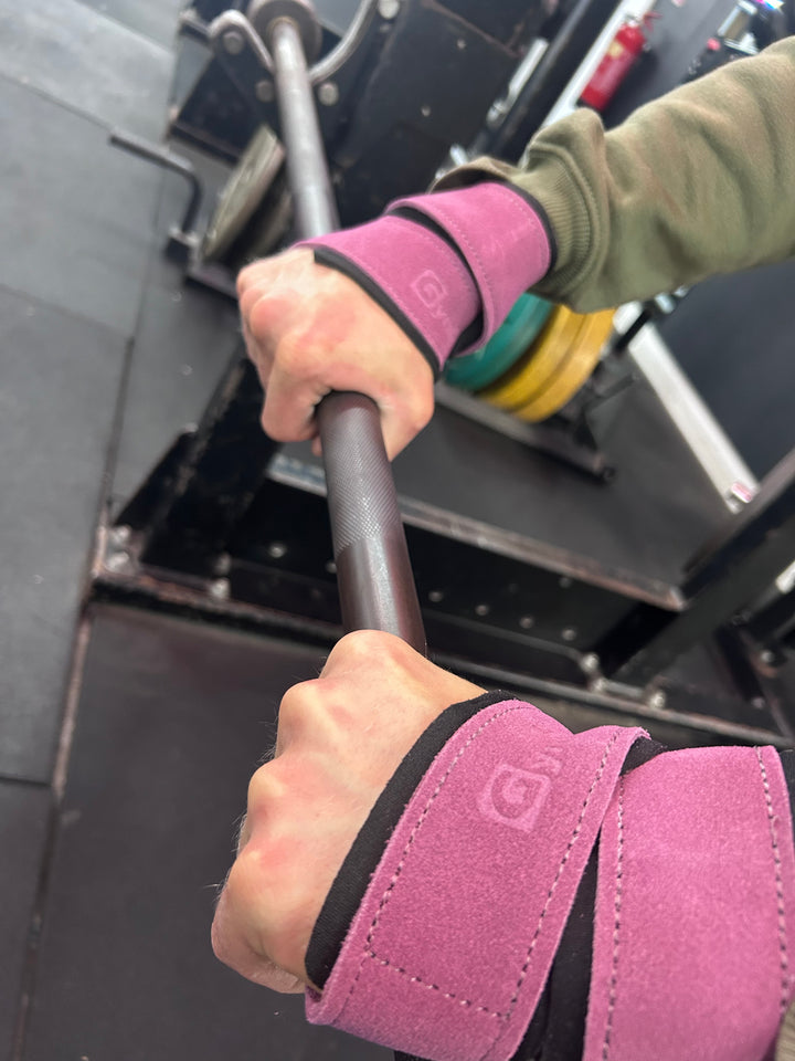 GymPin Leather Figure 8 Straps