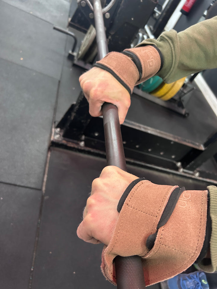 GymPin Leather Figure 8 Straps